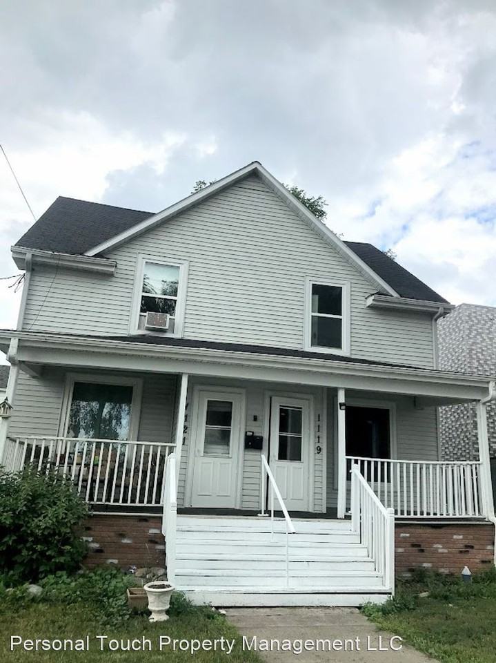 1119 3rd Ave N - Photo 2 of 19