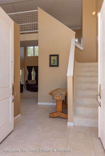 58 Kiva Pl - Photo 2 of 20