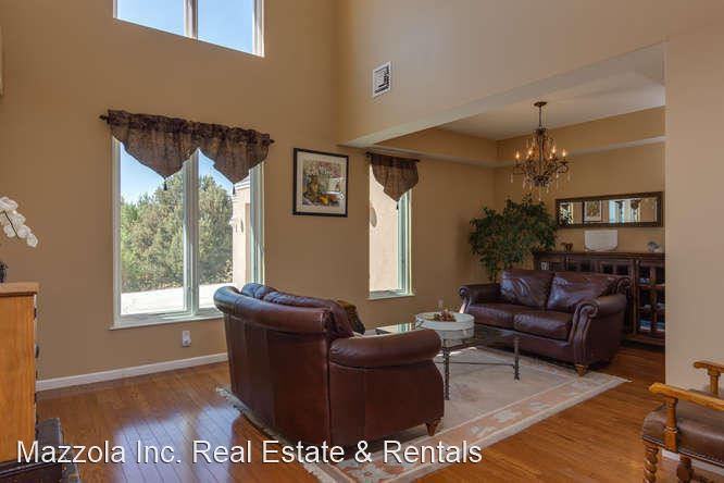 58 Kiva Pl - Photo 3 of 20