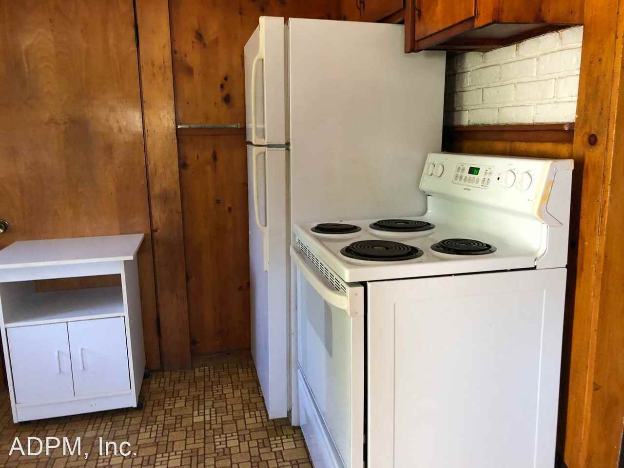 133 Lafayette Road - Photo 3 of 5