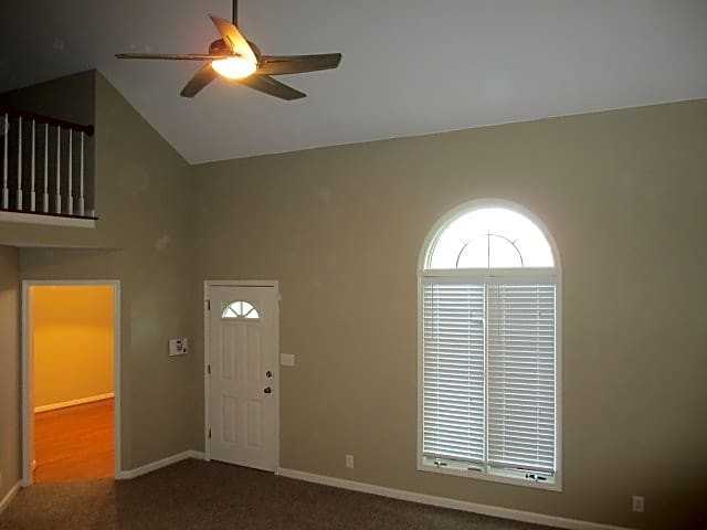 1340 N Callywood Ct - Photo 2 of 16