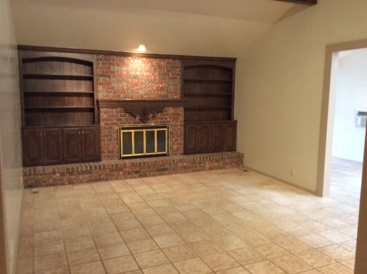 1115 Glenwood Avenue - Photo 3 of 12