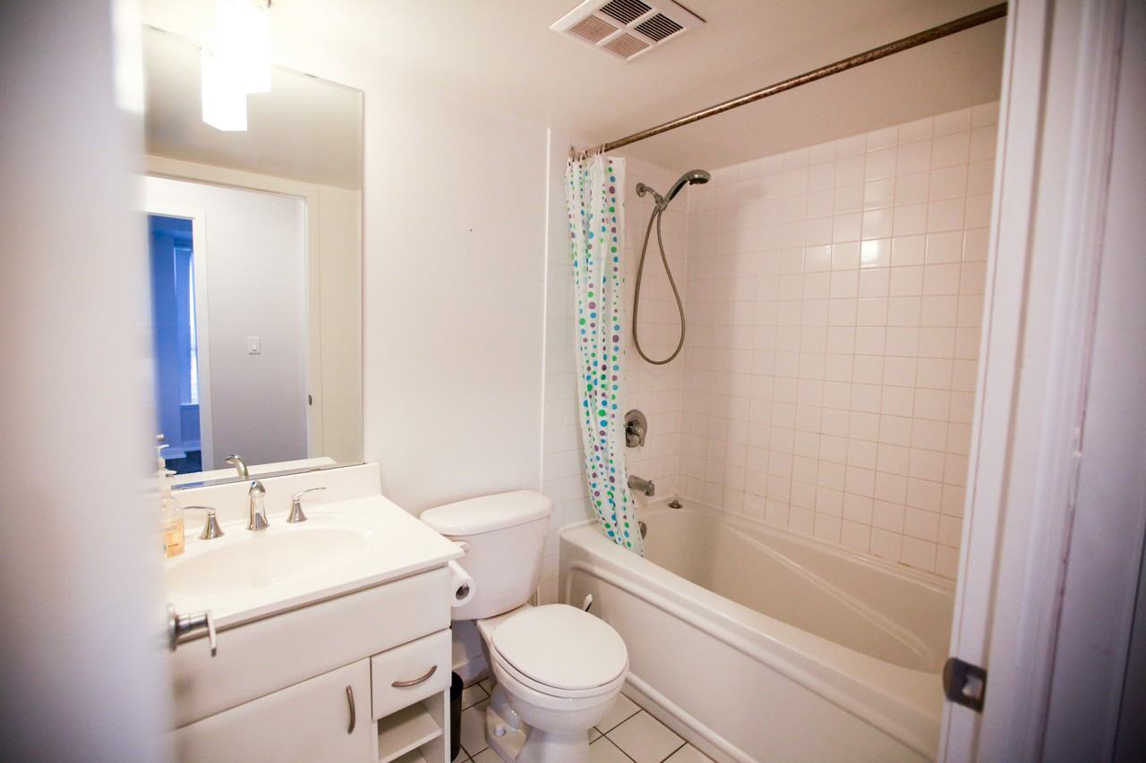 36 Lee Centre Drive - Photo 4 of 15