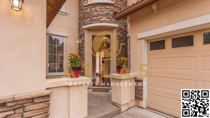 1832 Landmark Dr - Photo 3 of 38