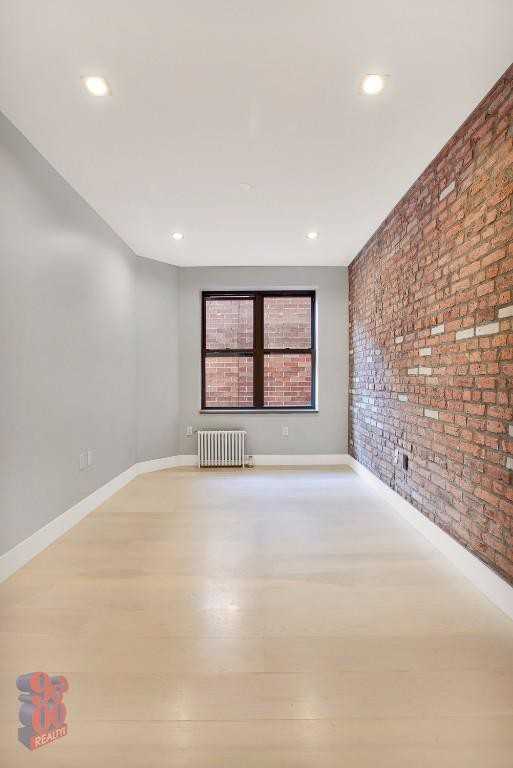 Stanton St #2F - Photo 6 of 8