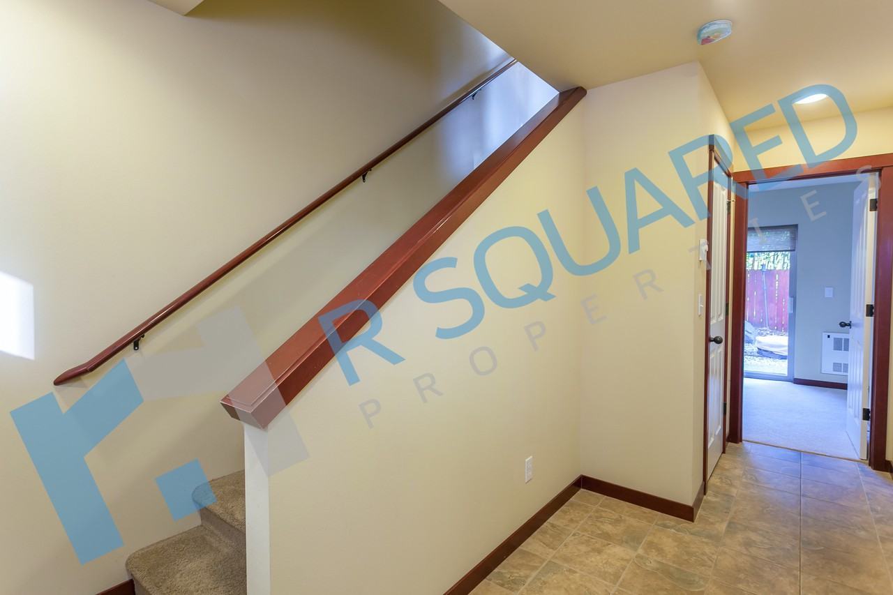 14314 Stone Avenue NUnit A #A - Photo 3 of 17