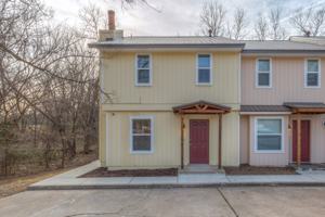 featured image of 644 Earthside Dr Apt A #A