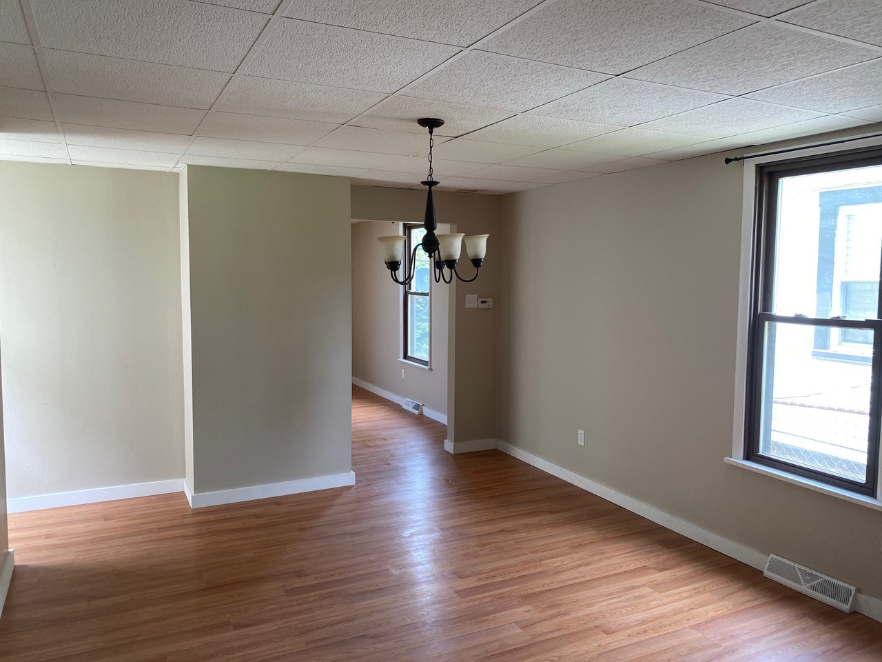 143 Caldwell Ave #1 - Photo 6 of 18