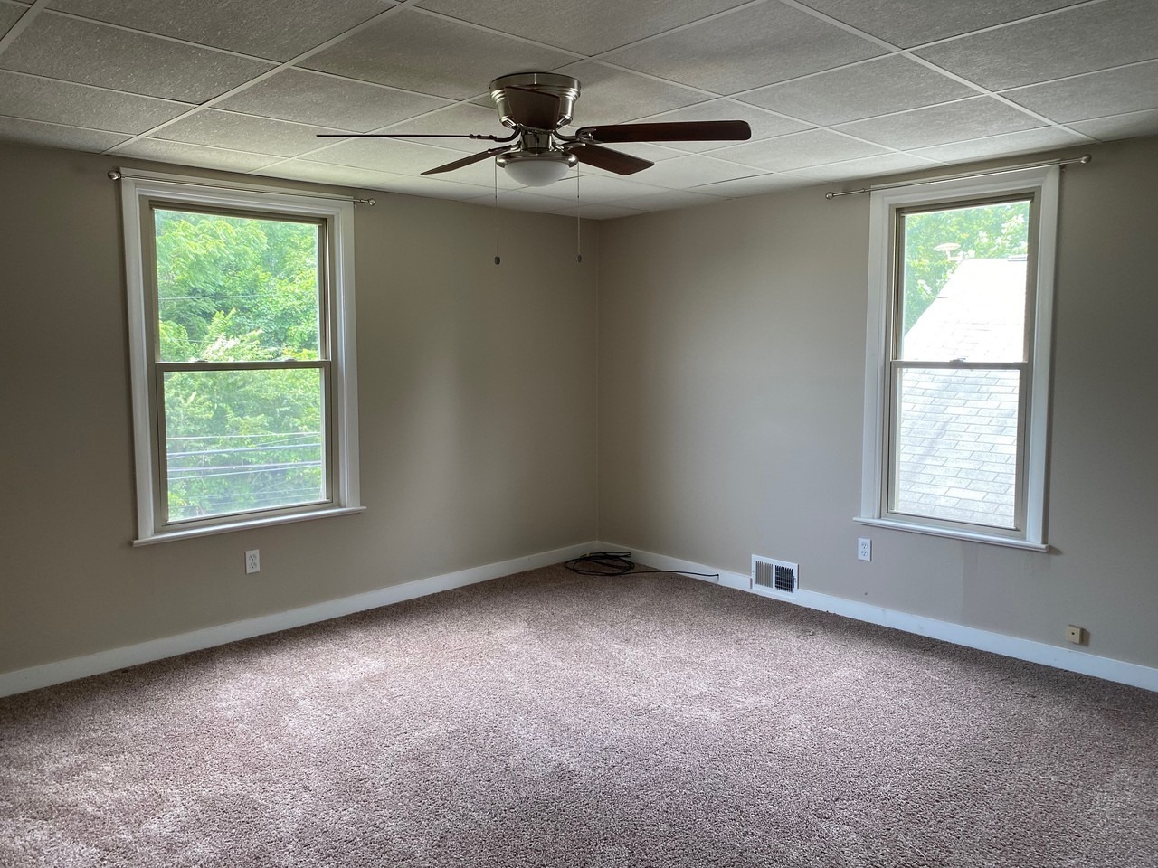 143 Caldwell Ave #1 - Photo 7 of 18