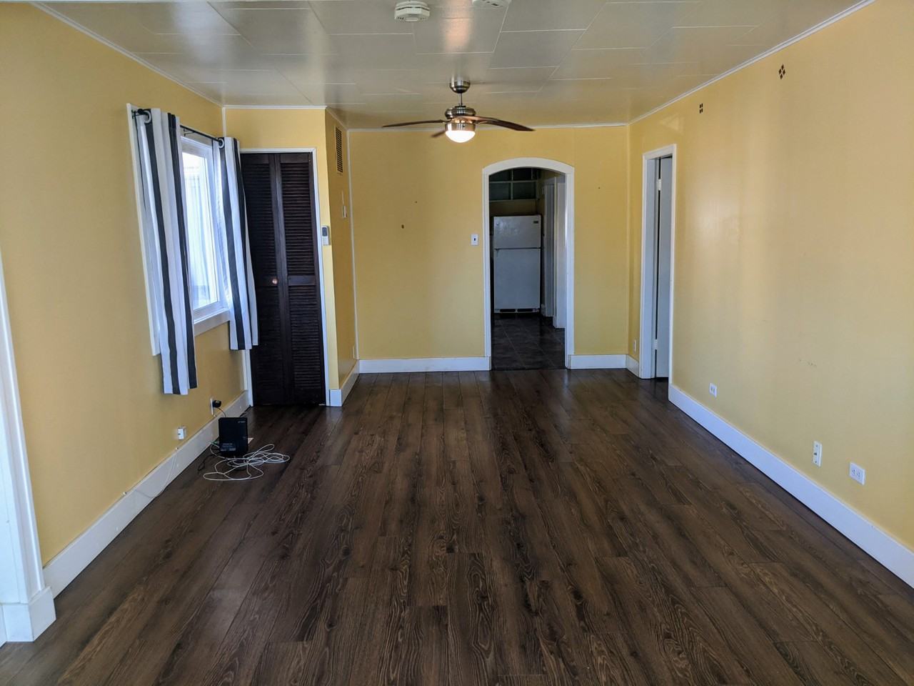 1616 102 Ave #1616 - Photo 4 of 7