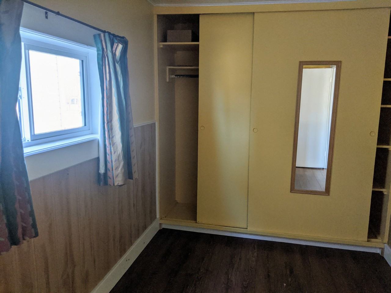 1616 102 Ave #1616 - Photo 5 of 7