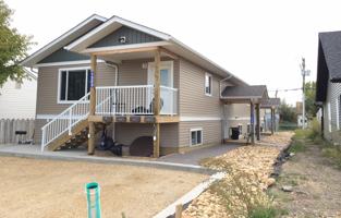 featured image of 1323 101 Ave