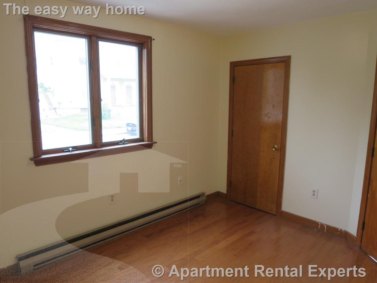 45 Winchester St - Photo 7 of 10