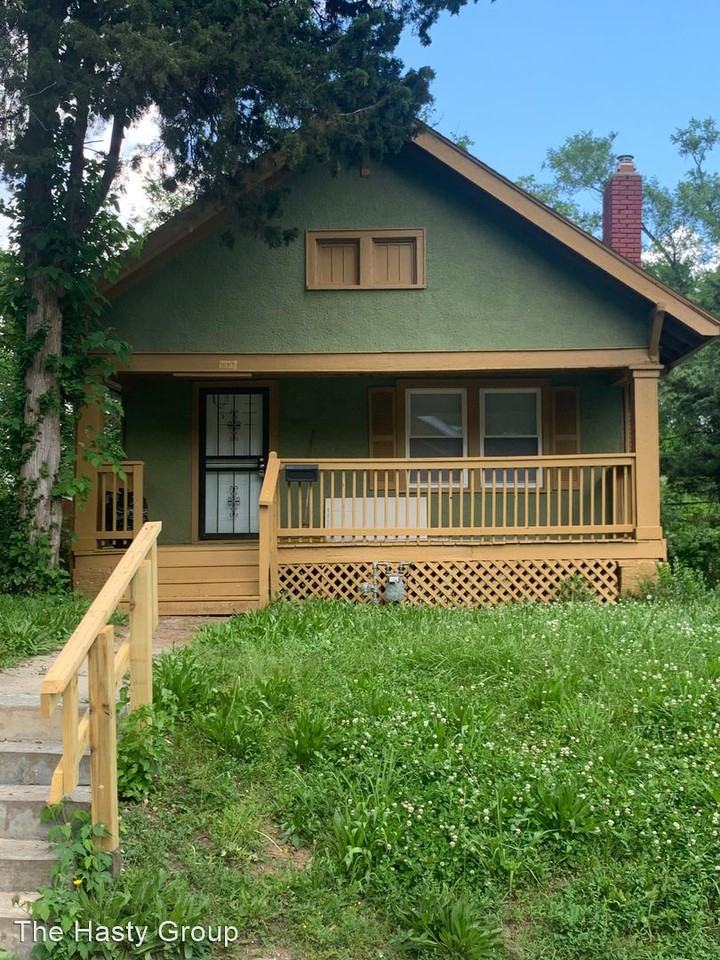 6637 Lydia Ave - Photo 2 of 26