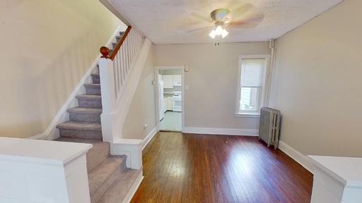 4510 Silverwood St - Photo 3 of 16