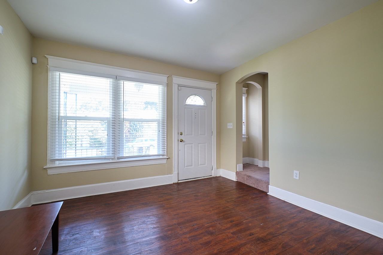 2019 Newton St Ne - Photo 3 of 39