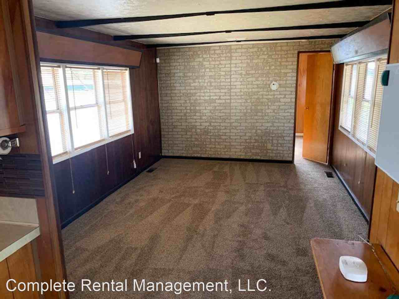 2800 Oakland Ave - Photo 3 of 12