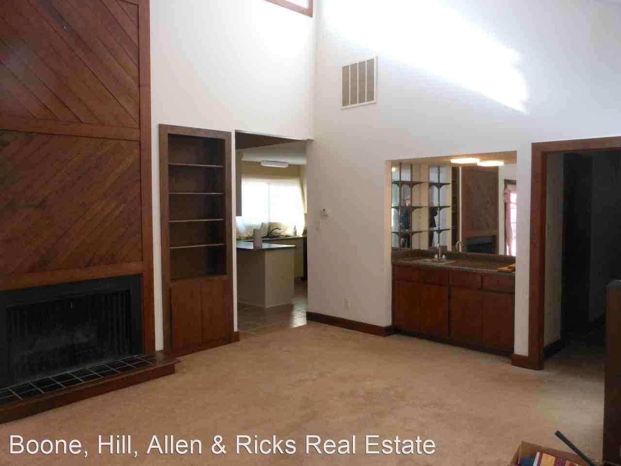 112 Spinnaker Cv - Photo 2 of 16