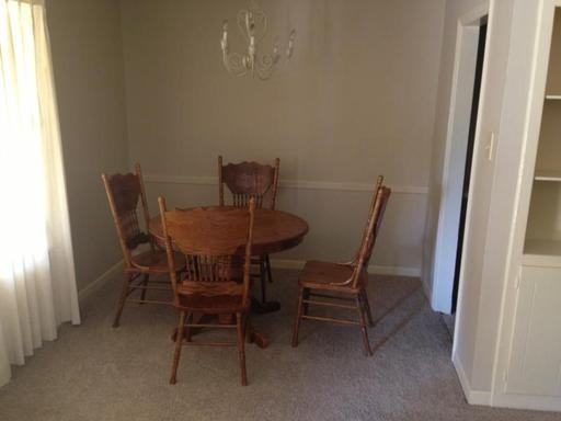 4503 Queen Elizabeth Ct - Photo 3 of 8