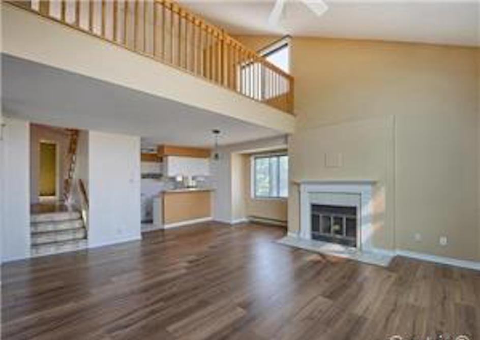 564 Av Stravinski - Photo 2 of 3