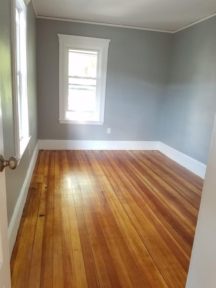 98 Topliff St #1ROOM2 - Photo 7 of 12