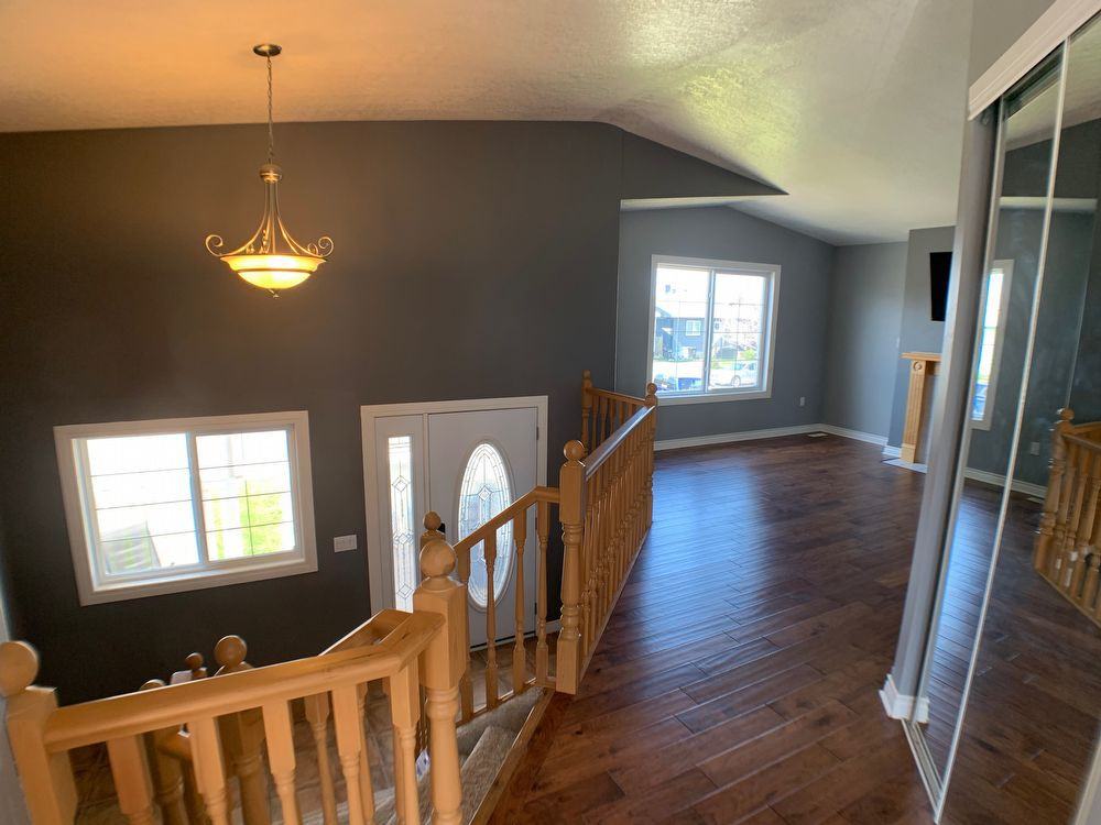 137 Atkinson Rd - Photo 2 of 25