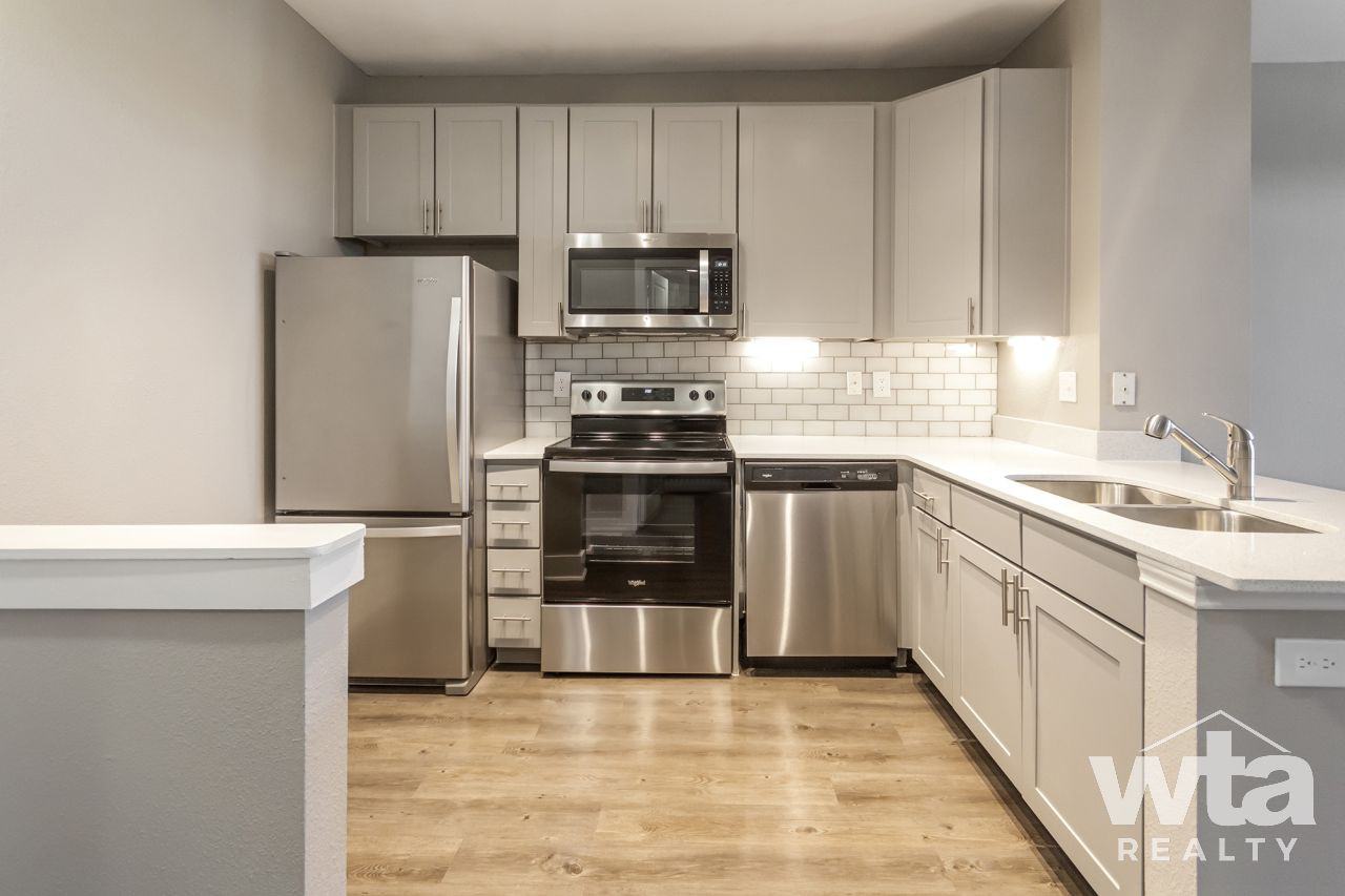 1000 SAN MARCOS STREET - Photo 2 of 20