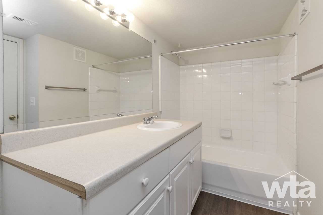 4701 STAGGERBRUSH RD - Photo 2 of 28