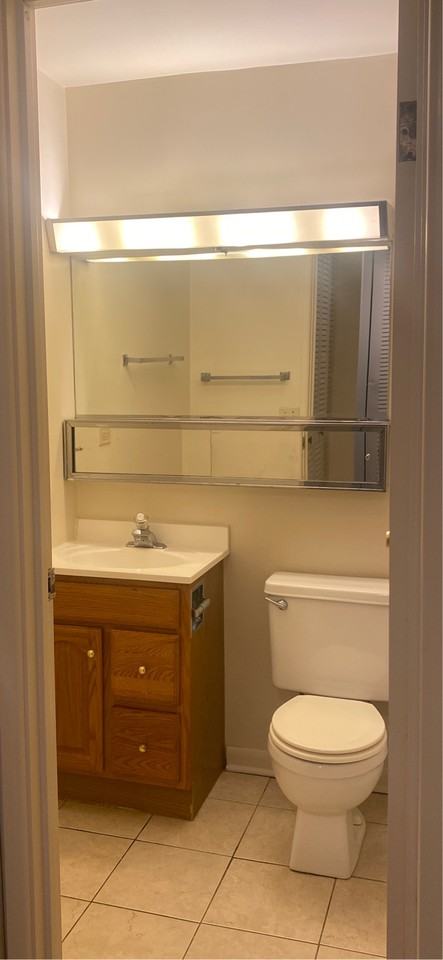 520 N. GENESEE ST. - 306 #306 - Photo 3 of 6