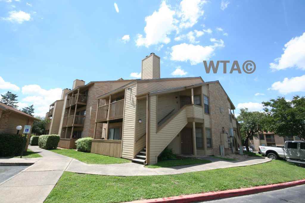 2626 THOUSAND OAKS - Photo 2 of 20