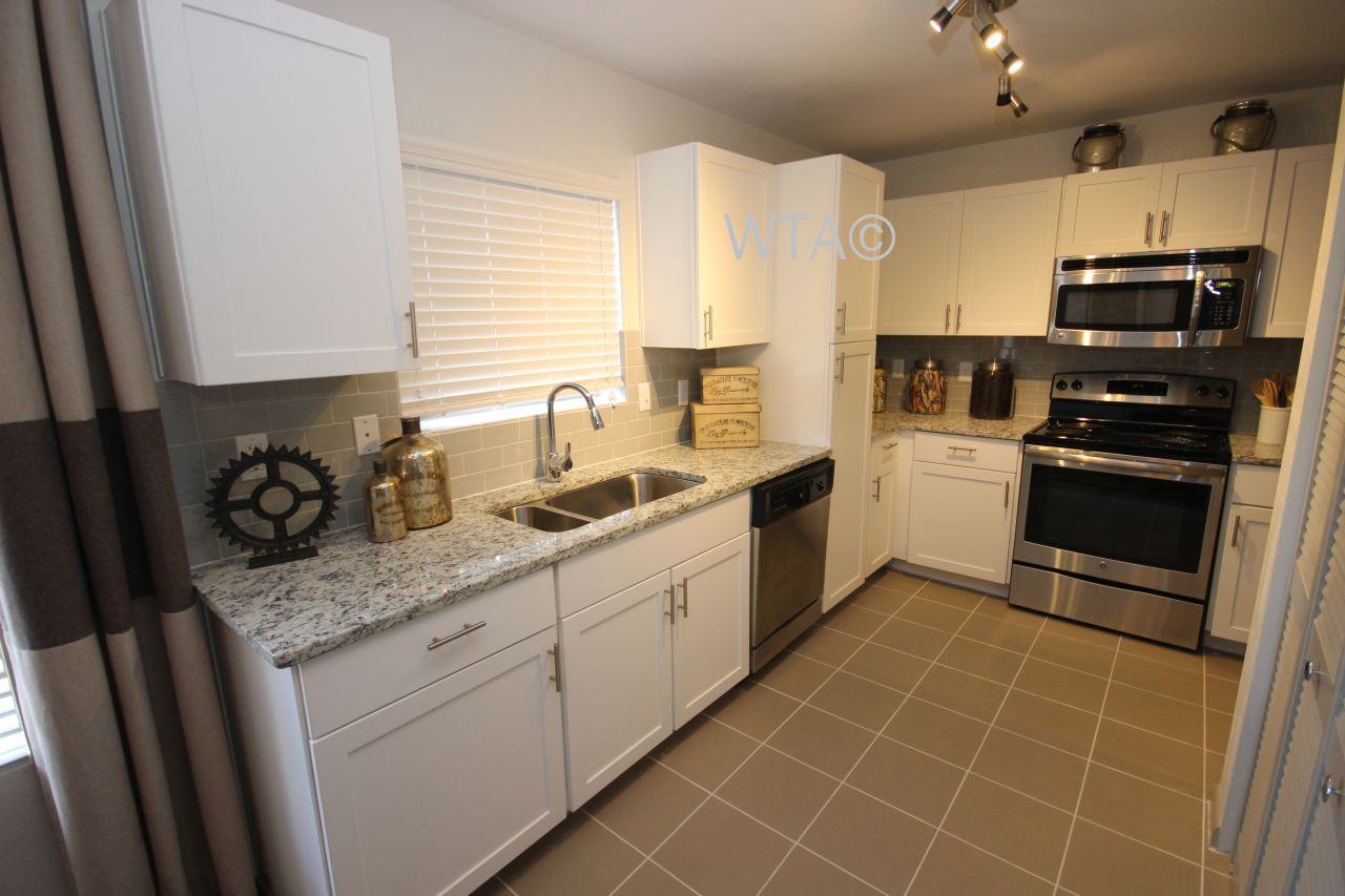 116 VANDERHECK - Photo 3 of 20