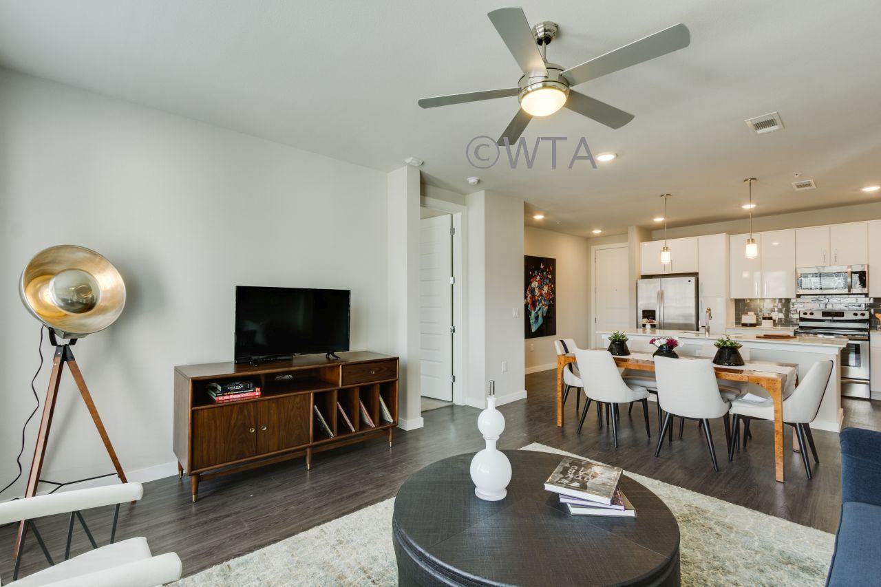 5810 WORTH PKW - Photo 3 of 13