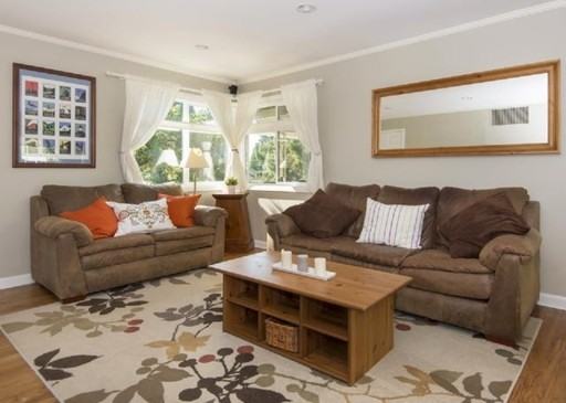 4682 Sussex St - Photo 2 of 11