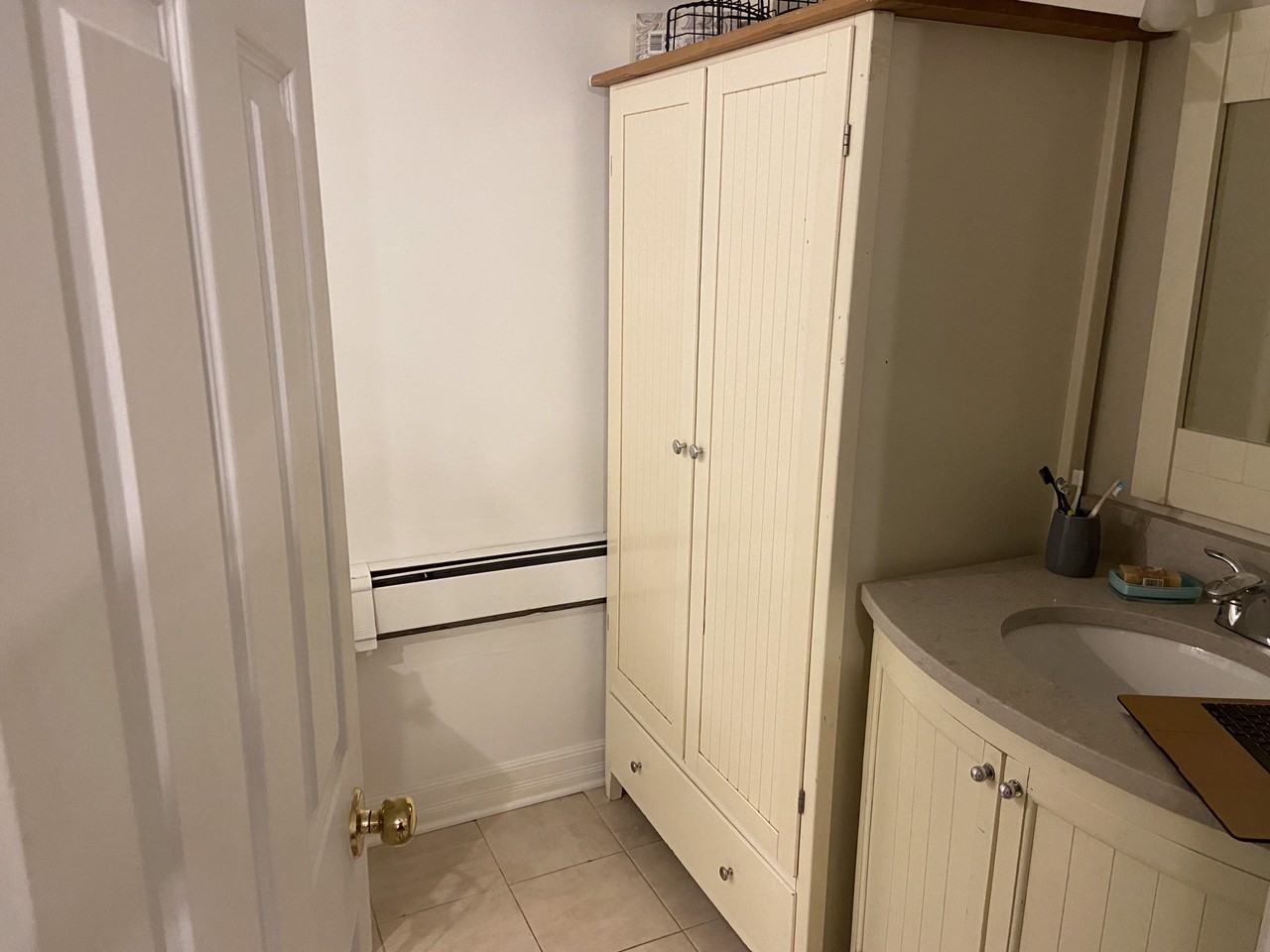 584 Lisgar St - Photo 6 of 11