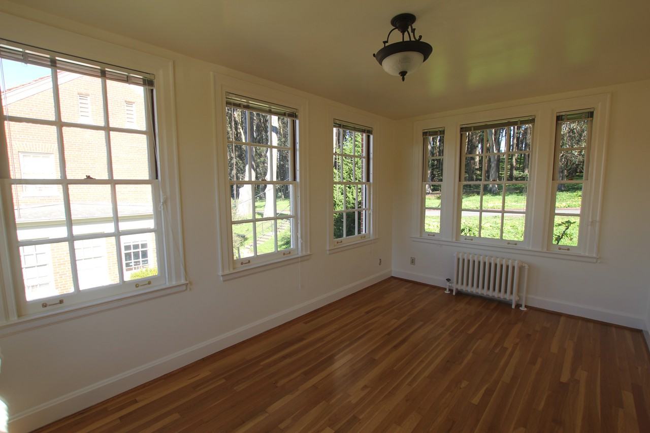 726 Liggett Avenue #B - Photo 3 of 9