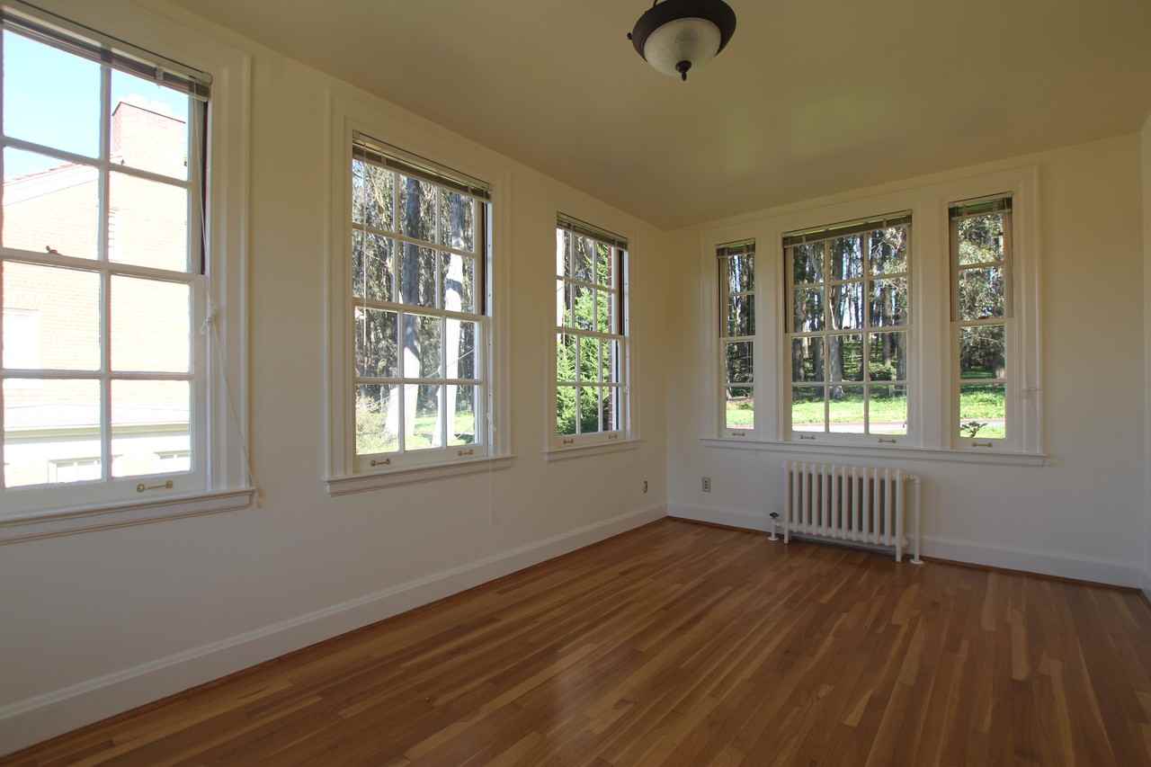 726 Liggett Avenue #B - Photo 5 of 9