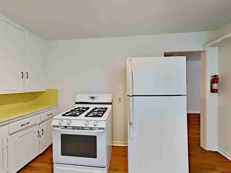 3645 Washburn Ave - Photo 3 of 14
