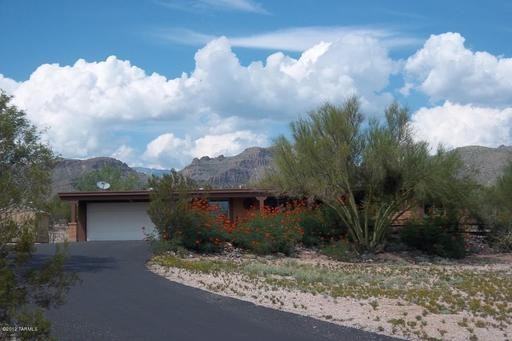 4433 N Summer Pl - Photo 2 of 20