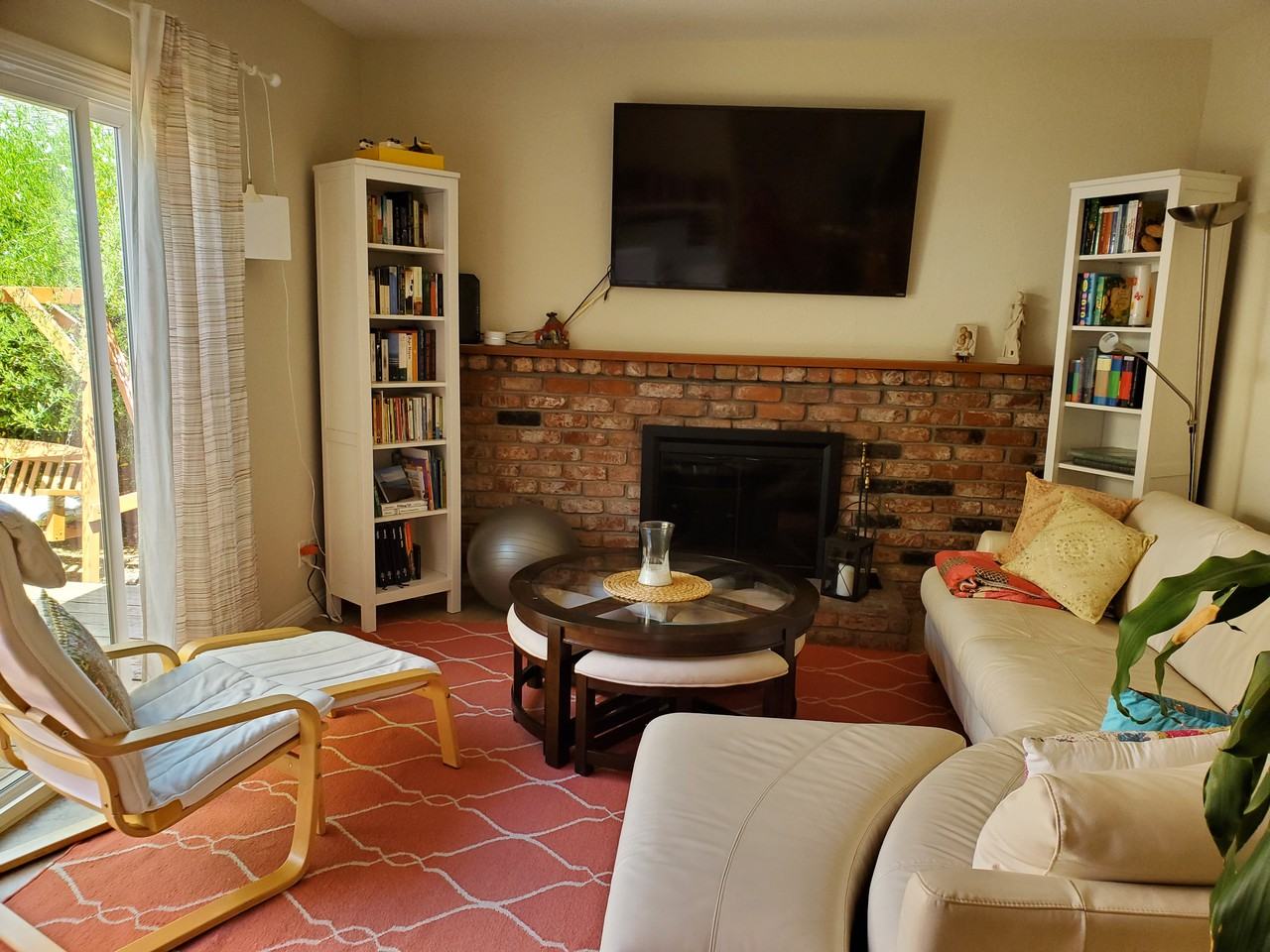 5641 Drysdale Dr - Photo 2 of 8