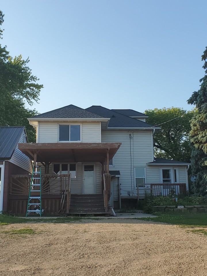 1315 County Road B - Photo 2 of 23