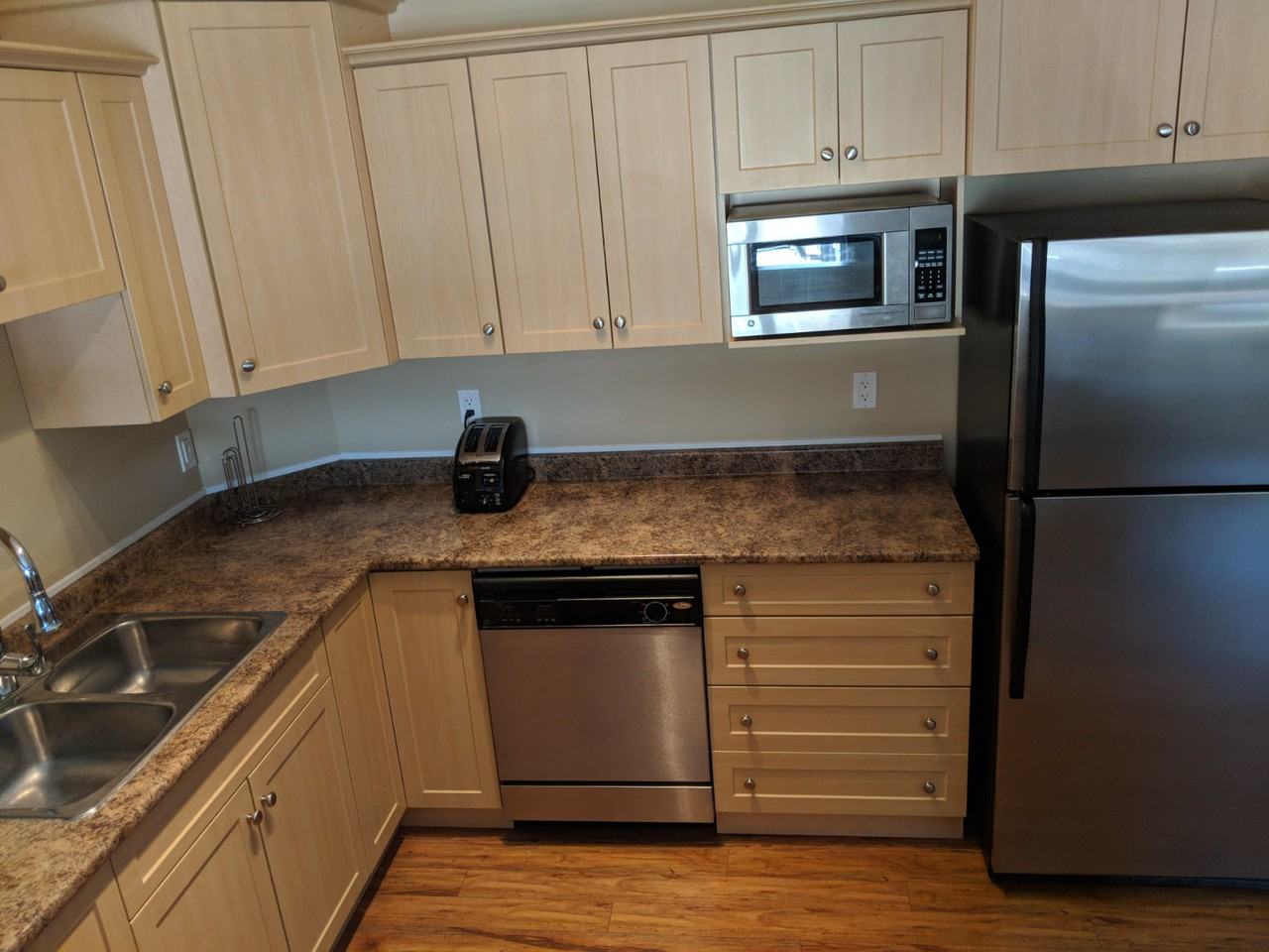 10209 17 St Uppr #UP - Photo 5 of 16