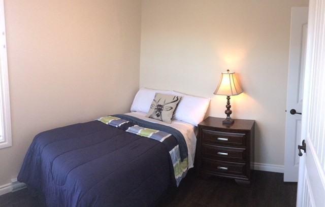 8328 87 Ave #8328 - Photo 5 of 20