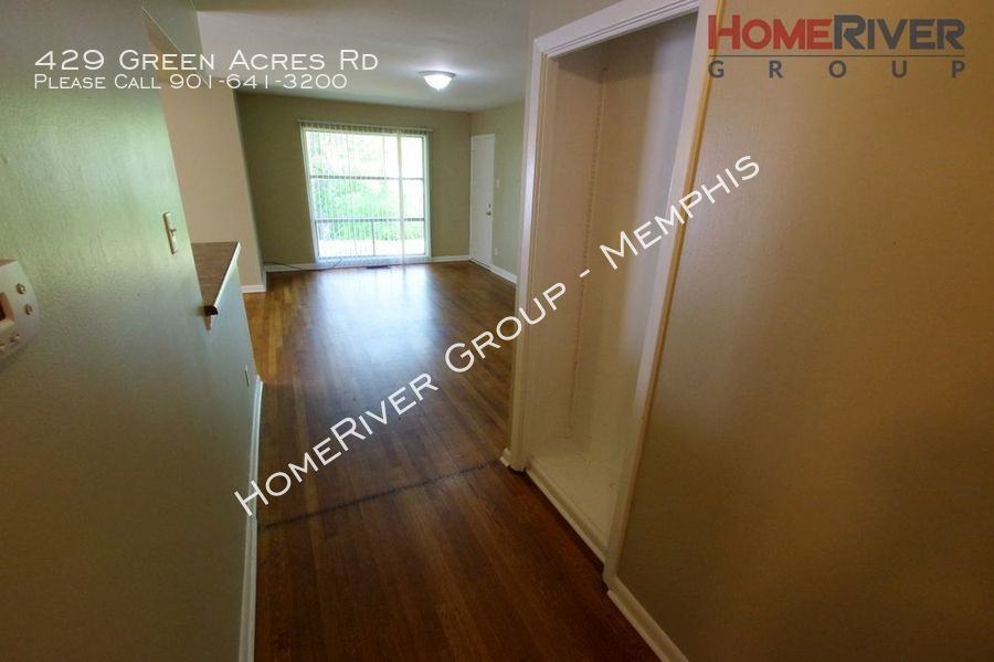 429 Green Acres Rd - Photo 2 of 15