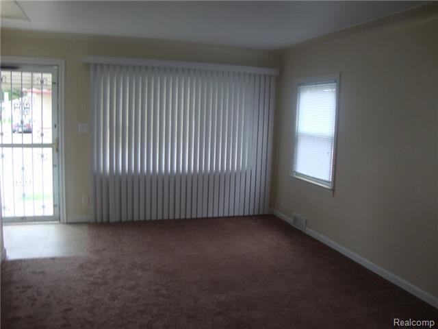 7535 Republic Avenue - Photo 3 of 14