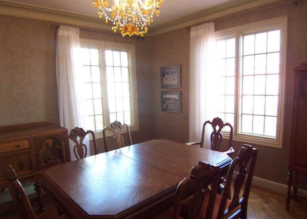 575 Los Palmos Dr - Photo 5 of 23