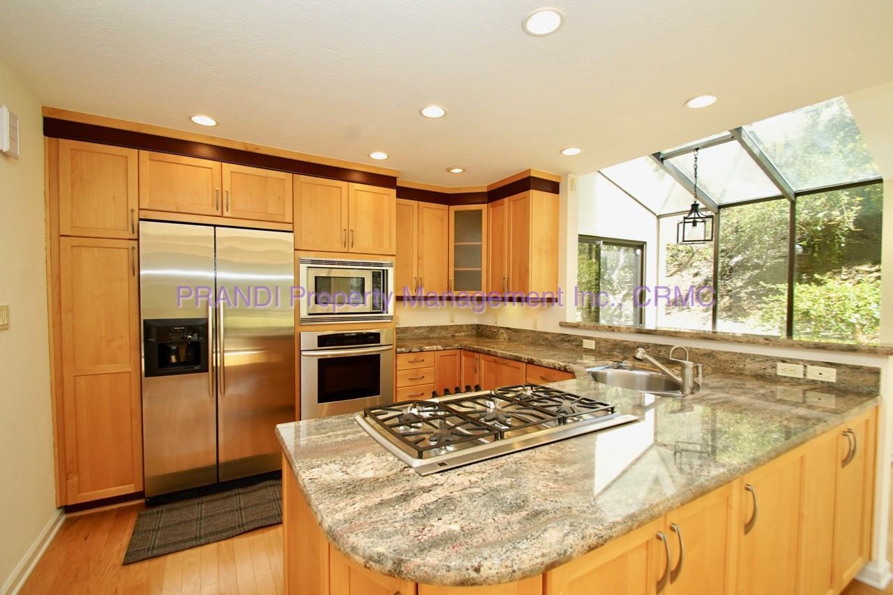 40 Windward Dr - Photo 2 of 20