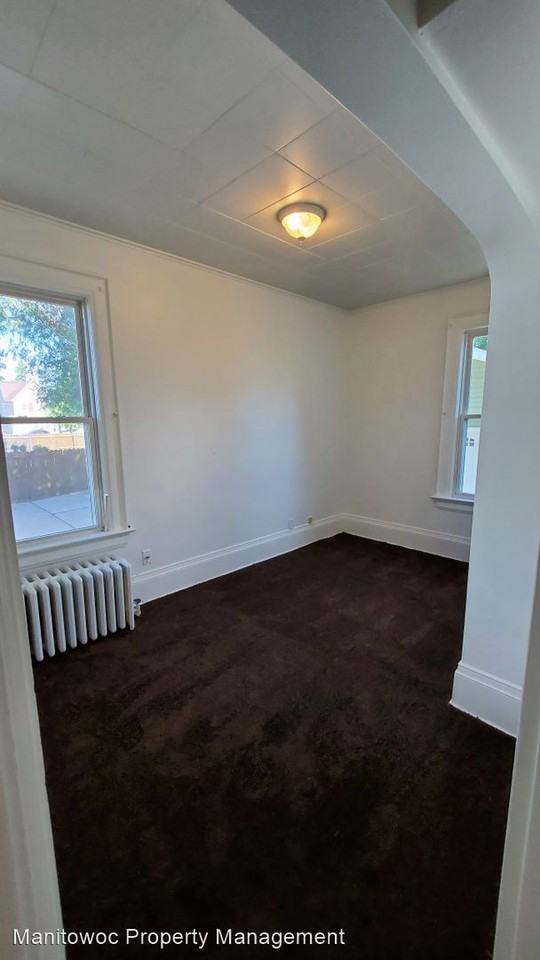 1015 Madison Street - Photo 3 of 22