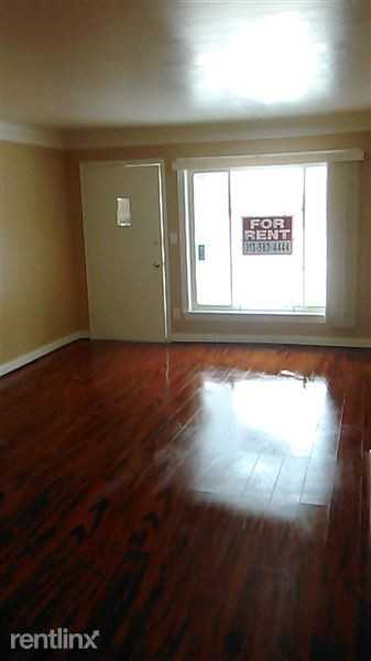 14578 Irene St - Photo 3 of 8