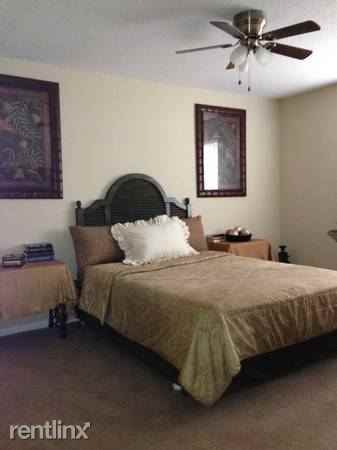 The Arbors Apartments - Photo 3 of 8