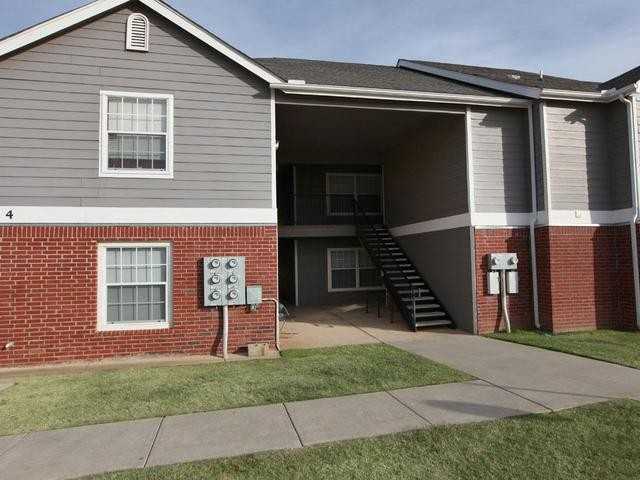 Savannah House Of Guthrie - Photo 3 of 6